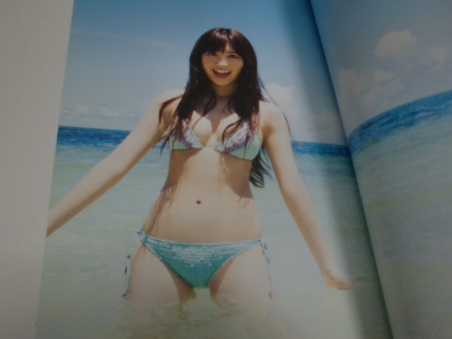 小嶋陽菜 ファースト写真集 こじはる 帯付き の落札情報詳細 ヤフオク落札価格情報 オークフリー スマートフォン版