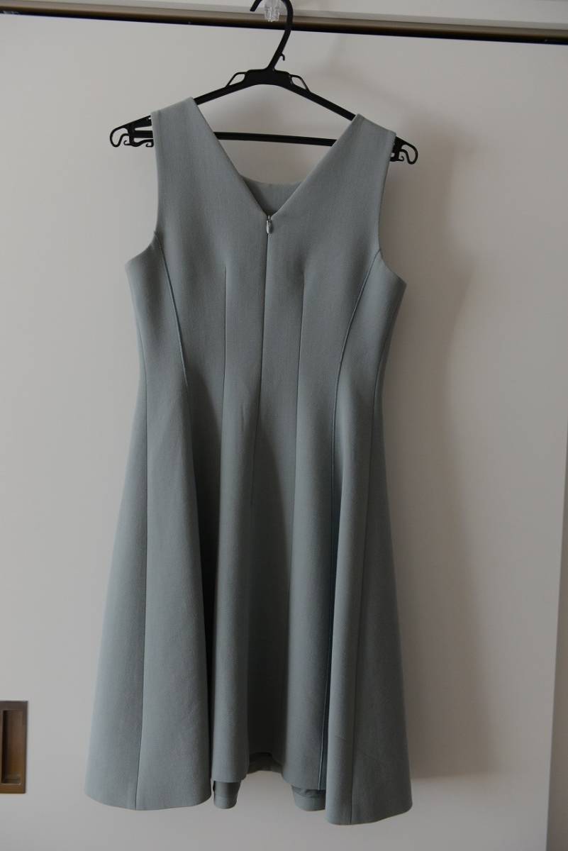 Theory セオリー ワンピース サイズ2 の落札情報詳細 ヤフオク落札価格情報 オークフリー スマートフォン版