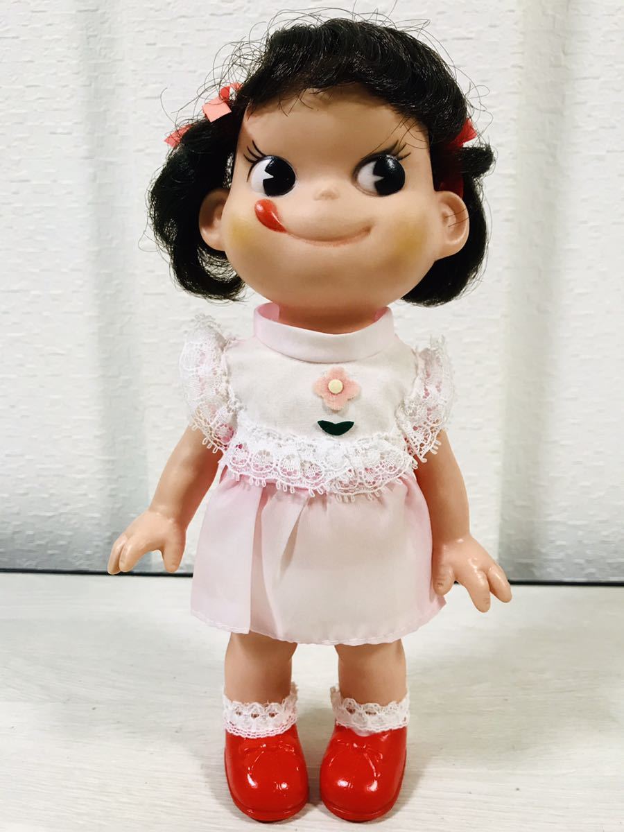 不二家 当時物 きせかえペコちゃん人形 植毛ver 希少なピンクのワンピース レース靴下つき ソフビ Doll 昭和レトロ 22 5cm 激レア品 の落札情報詳細 ヤフオク落札価格情報 オークフリー スマートフォン版