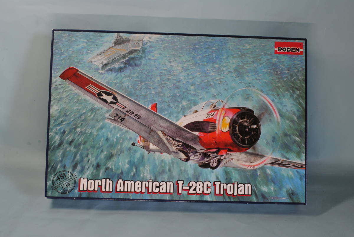 North Amercan T-28B Trojan Roden 1/48è
