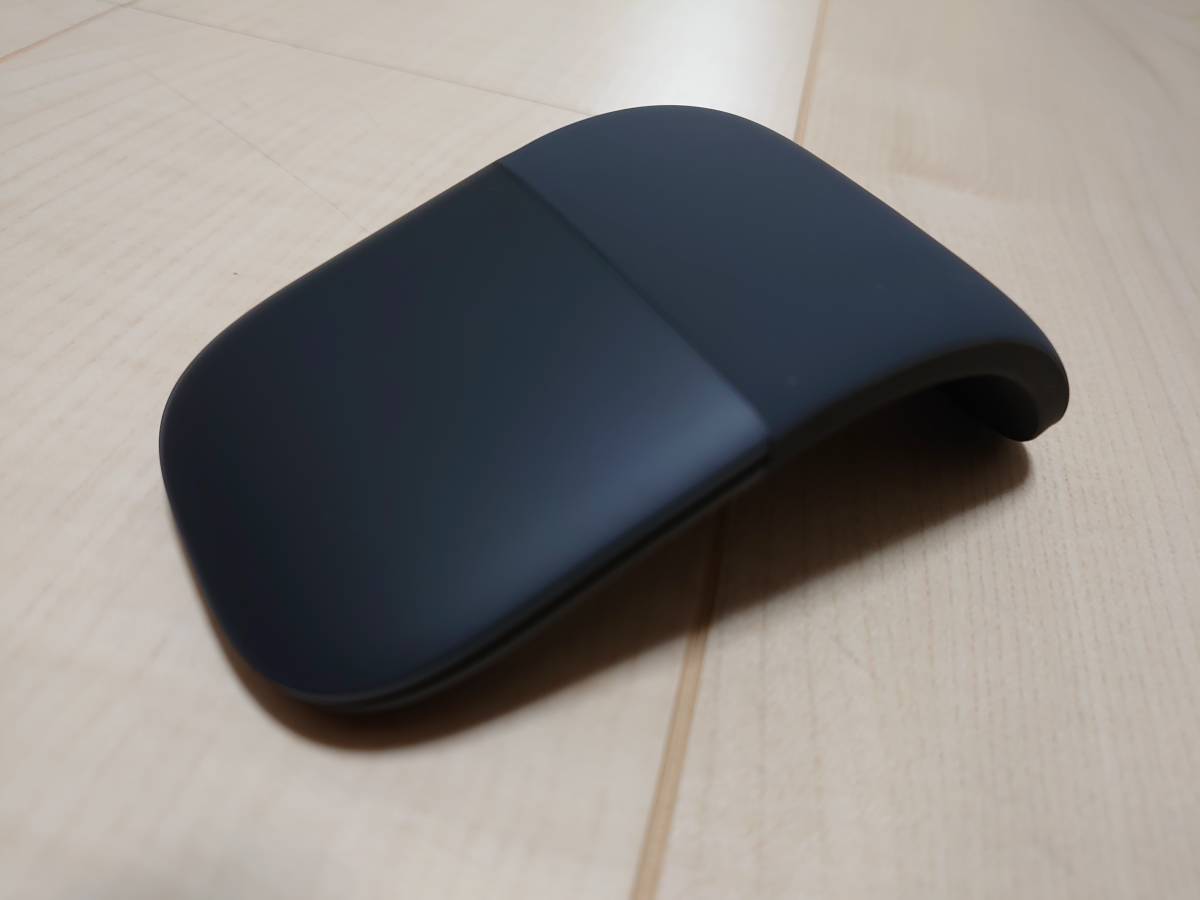 超美品 Microsoft Arc Mouse Elg Bluetooth接続 マイクロソフト マウス 小型 エルゴノミクス 薄型 Windows 10対応 の落札情報詳細 ヤフオク落札価格情報 オークフリー スマートフォン版