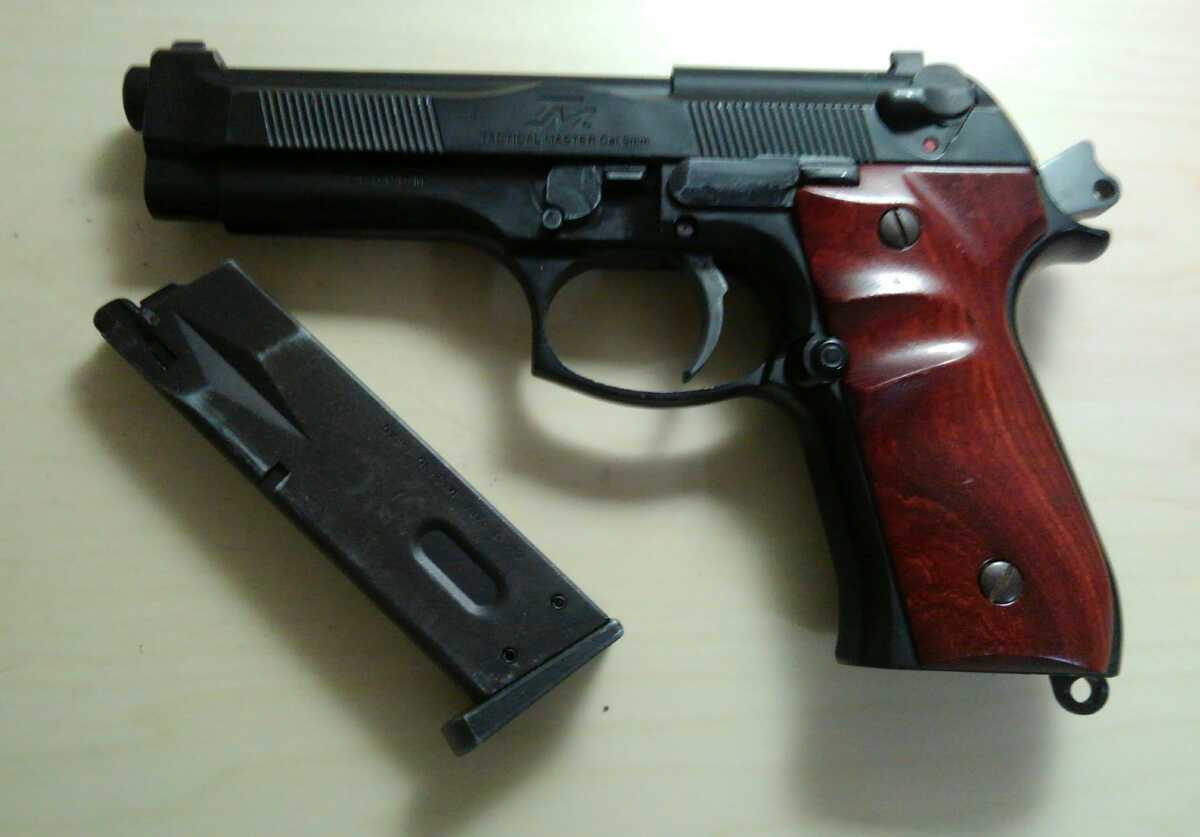 東京マルイ ガスブロ タクティカルマスター 対応ベレッタ刻印グリップ