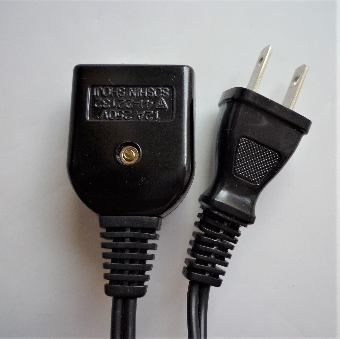 Soshinshoji 電源ケーブル 電源コード 250ｖ 12ａ マグネット付 1 5ｍ 電気ポット用 炊飯ジャー用 ポット用 黒 象印 Zojirushi タイガー の落札情報詳細 ヤフオク落札価格情報 オークフリー スマートフォン版