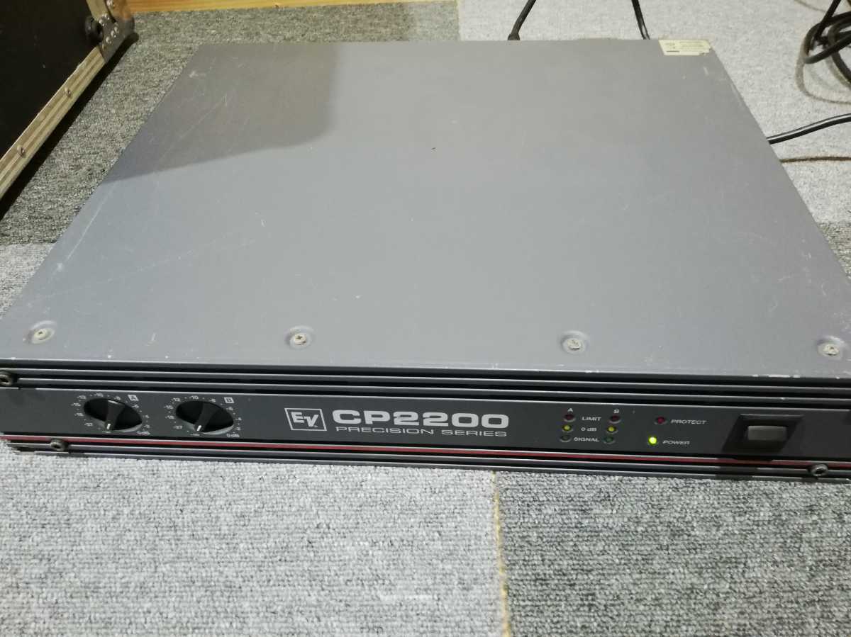 Electro Voice パワーアンプ CP2200 新品ハードケース付き Electro Voice パワーアンプ CP2200 新品ハードケース付き