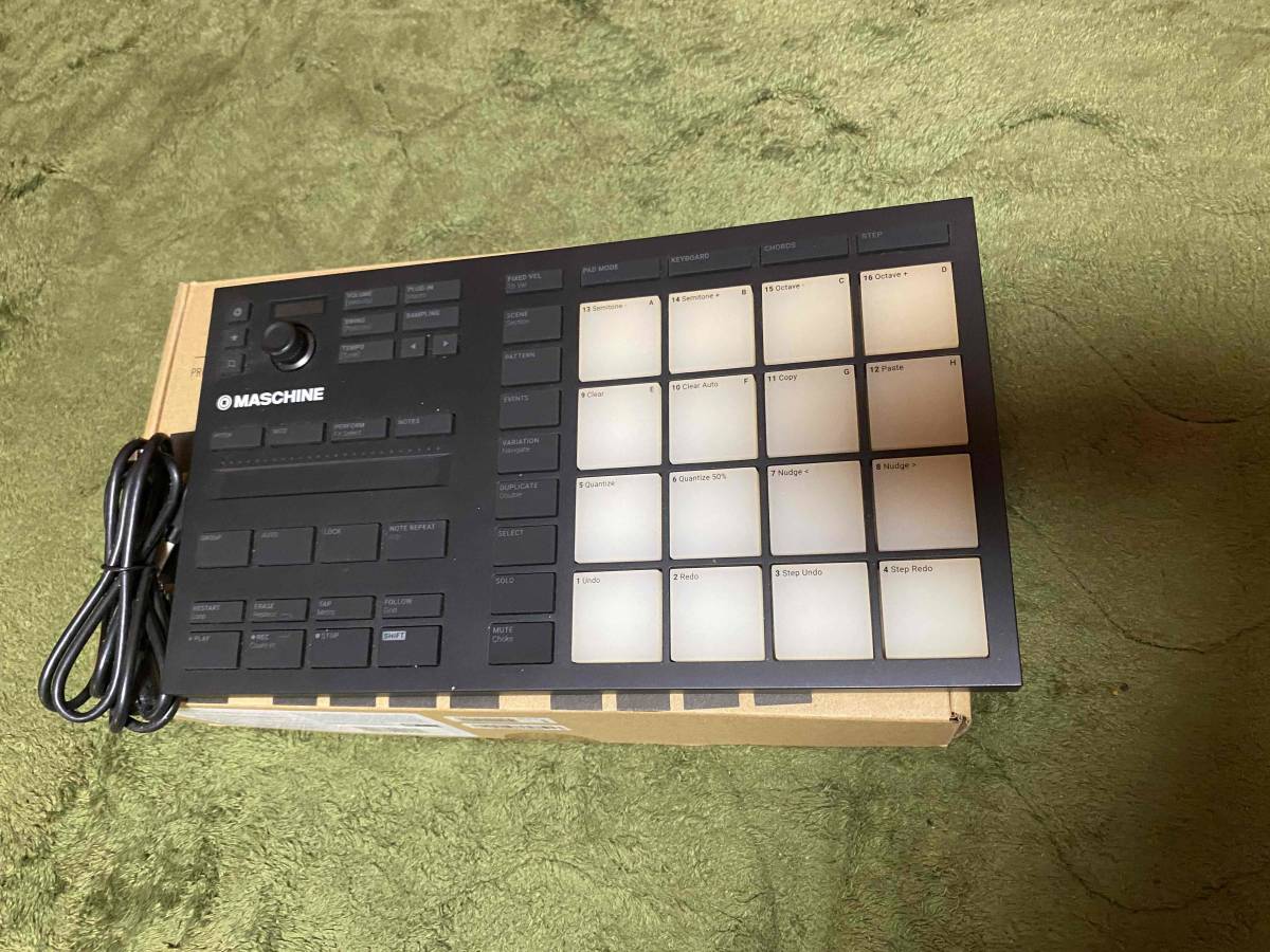 MASCHINE mikro mk3 ライセンス移譲 Native NI製品を売却譲渡するため