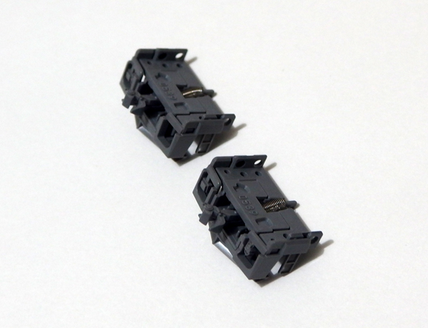 新品】TOMIX 36-700形 『 TNカプラー＋スカート付き ×2個 』 / 97924