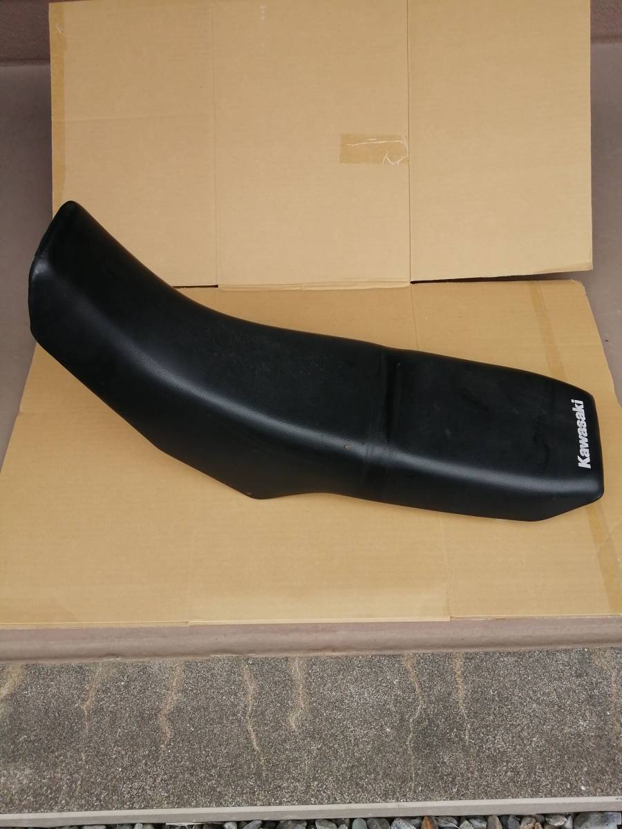カワサキ 鳴ら dトラッカー 250sb 純正シート