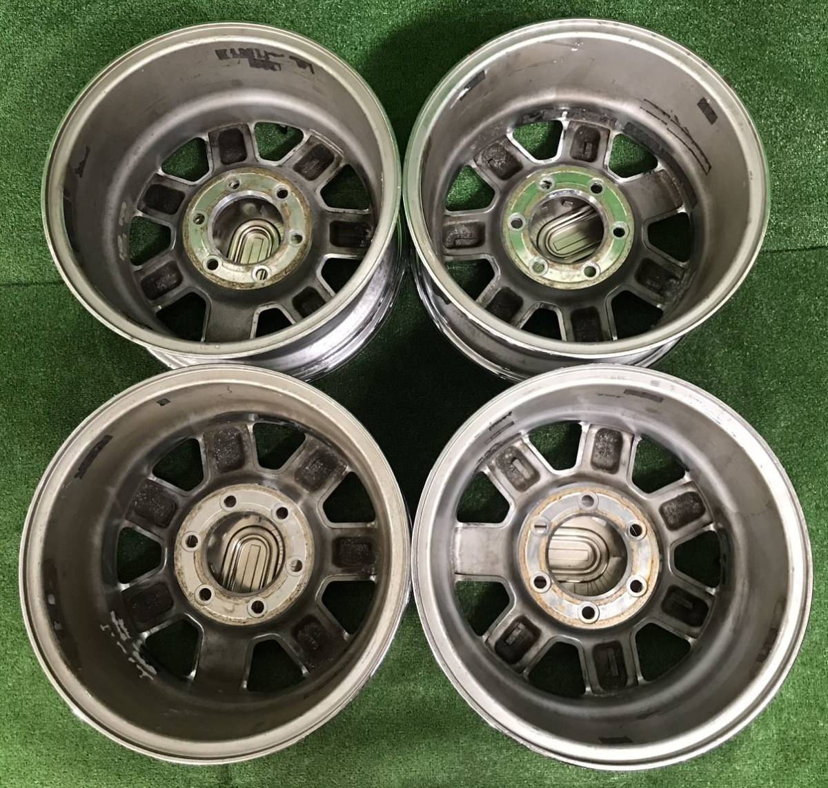 ハマーh3 純正メッキホイール 5本セット ハマーH3(ハマー ハマーh3 純正メッキホイール 5本セット ハマーH3(ハマー