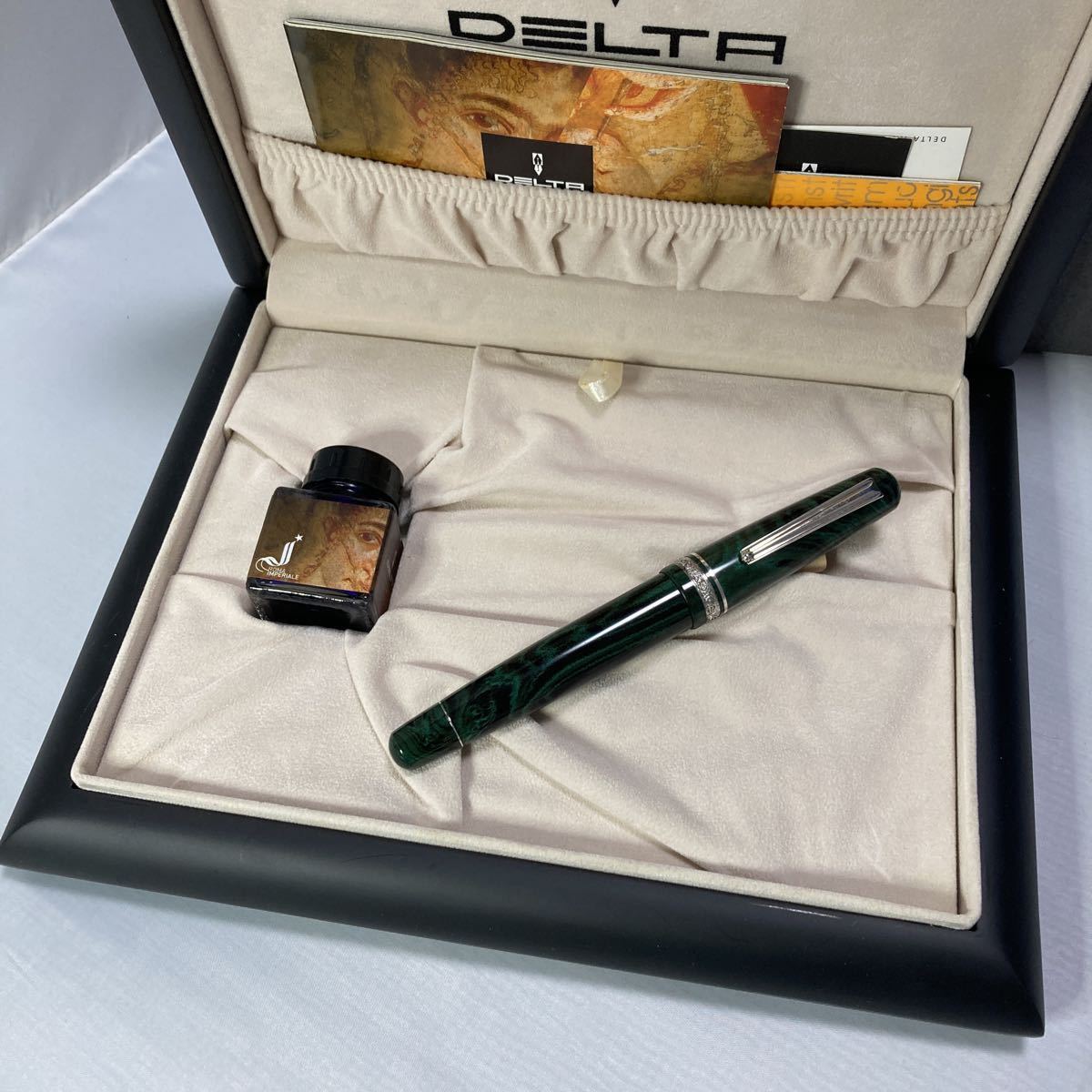 新品 Delta デルタ 万年筆 ローマ インペリアル Roma Imperiale グリーン オーバーサイズ ラージ の落札情報詳細 ヤフオク落札価格情報 オークフリー スマートフォン版