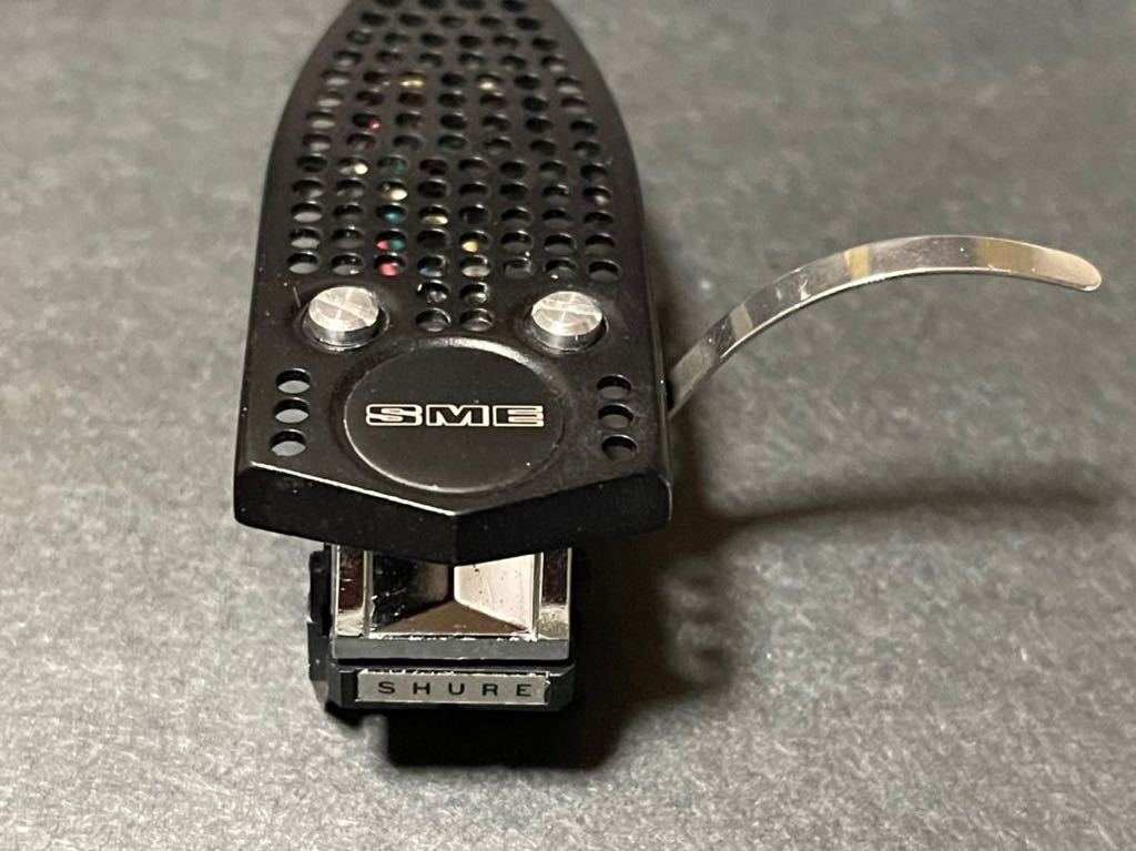 チャンモゲ様【シュアー(SHURE)】 V15タイプⅢで、 ヘッドシェル付き SHURE（シュア） SHURE V-15 typeIII (白文字 シボ加工) + SHURE VN