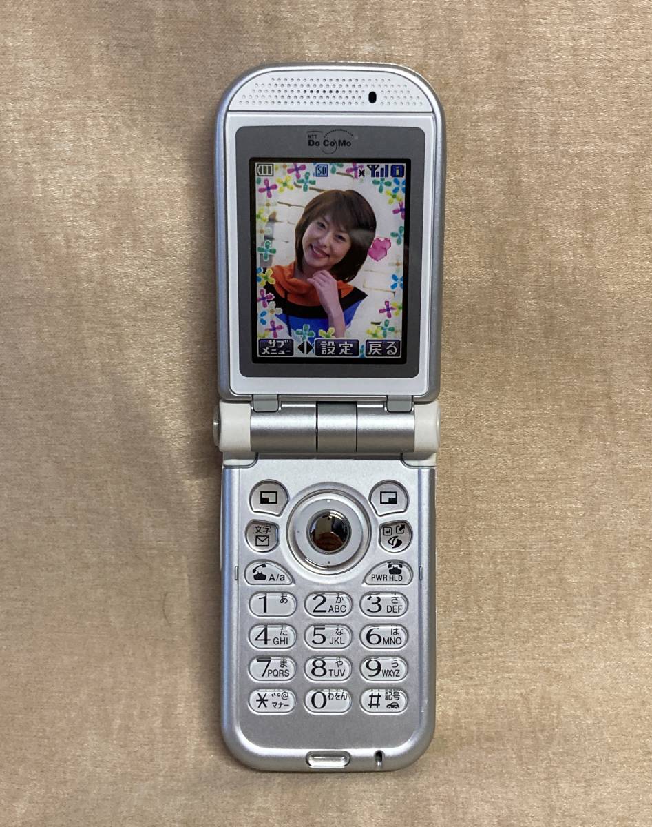 新品】《希少模型》ドコモ パナソニック P252iS ぴちぴちピーチ《新品