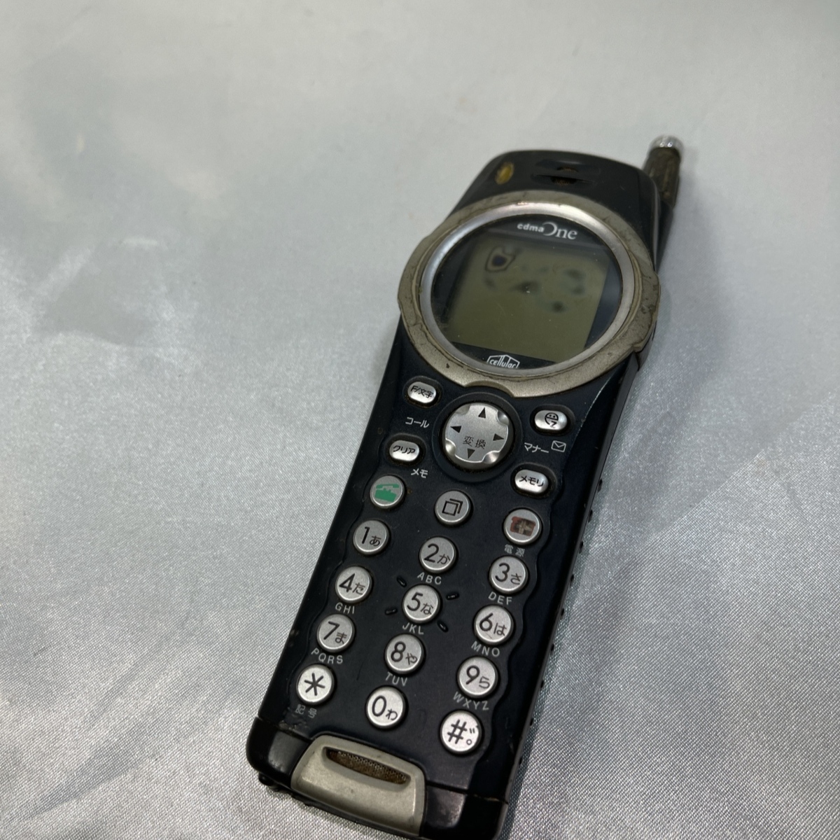 ジャンク品。20年前の IDO 携帯電話! D309 ジャンク品。20年前の IDO 携帯電話! D309