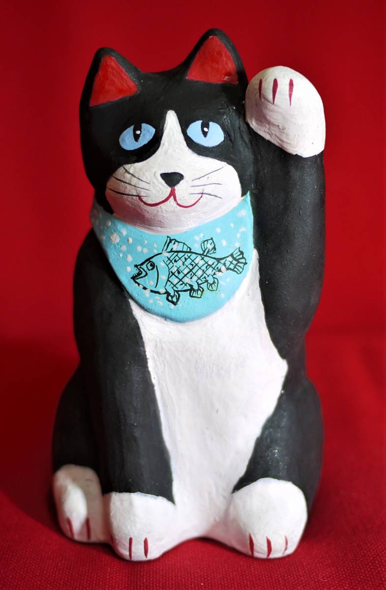 新品 陶器 置物 招き猫 土人形 オス シーラカンス模様入り 手びねり 高さ13 民芸 未使用 送料込み の落札情報詳細 ヤフオク落札価格情報 オークフリー スマートフォン版