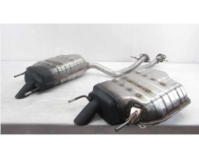 即決あり】 レクサス LS500h GVF50 GVF55 純正 マフラー 左右セット