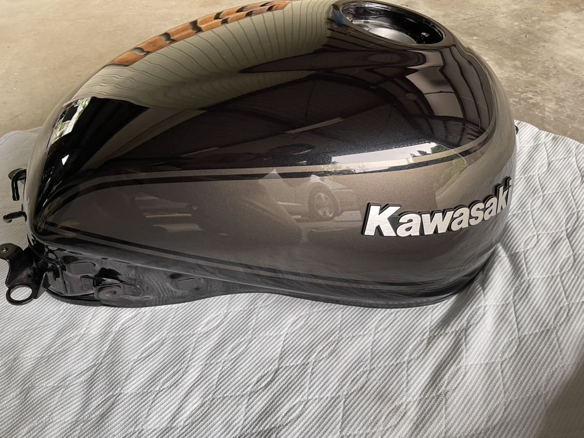z900rs 外装セット タンク テールカウル ガンメタ 火の玉 オールペン