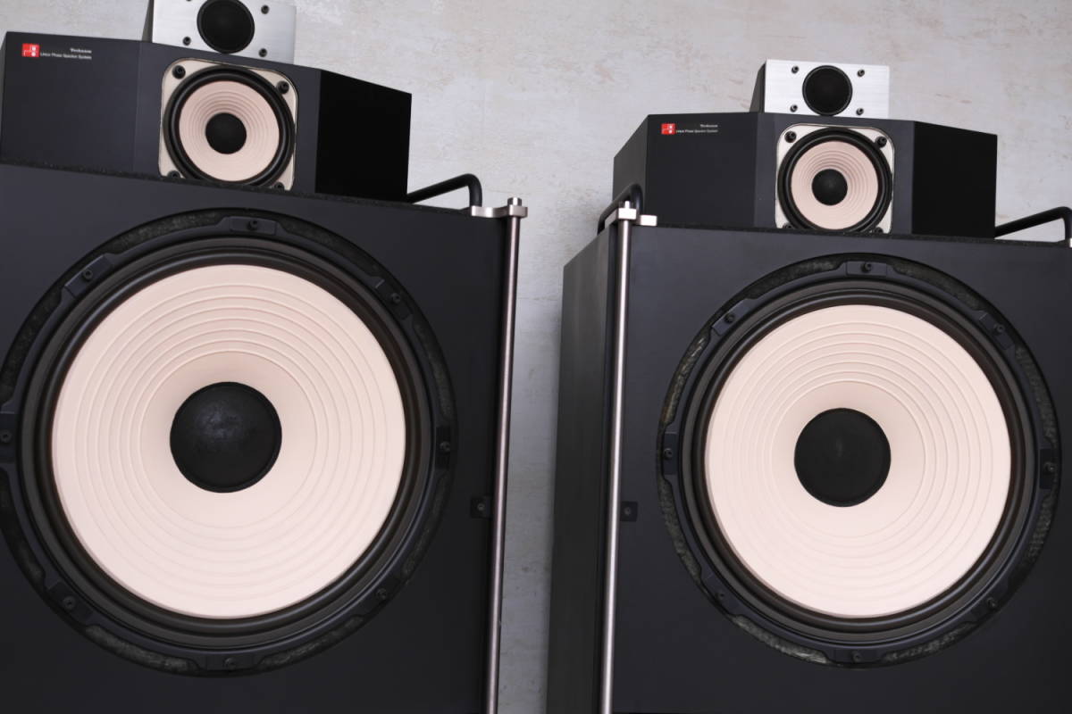 ◇ リニアフェイズ理論採用した3ウェイ SB-7000 Technics7 名機