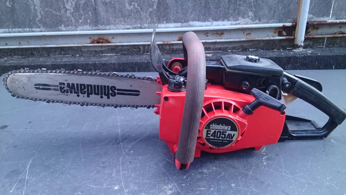 【滋賀発】　チェーンソー　ゼノア　G300AV　ジャンク品 お買い得，お得 小松 ゼノア G300AV ♪