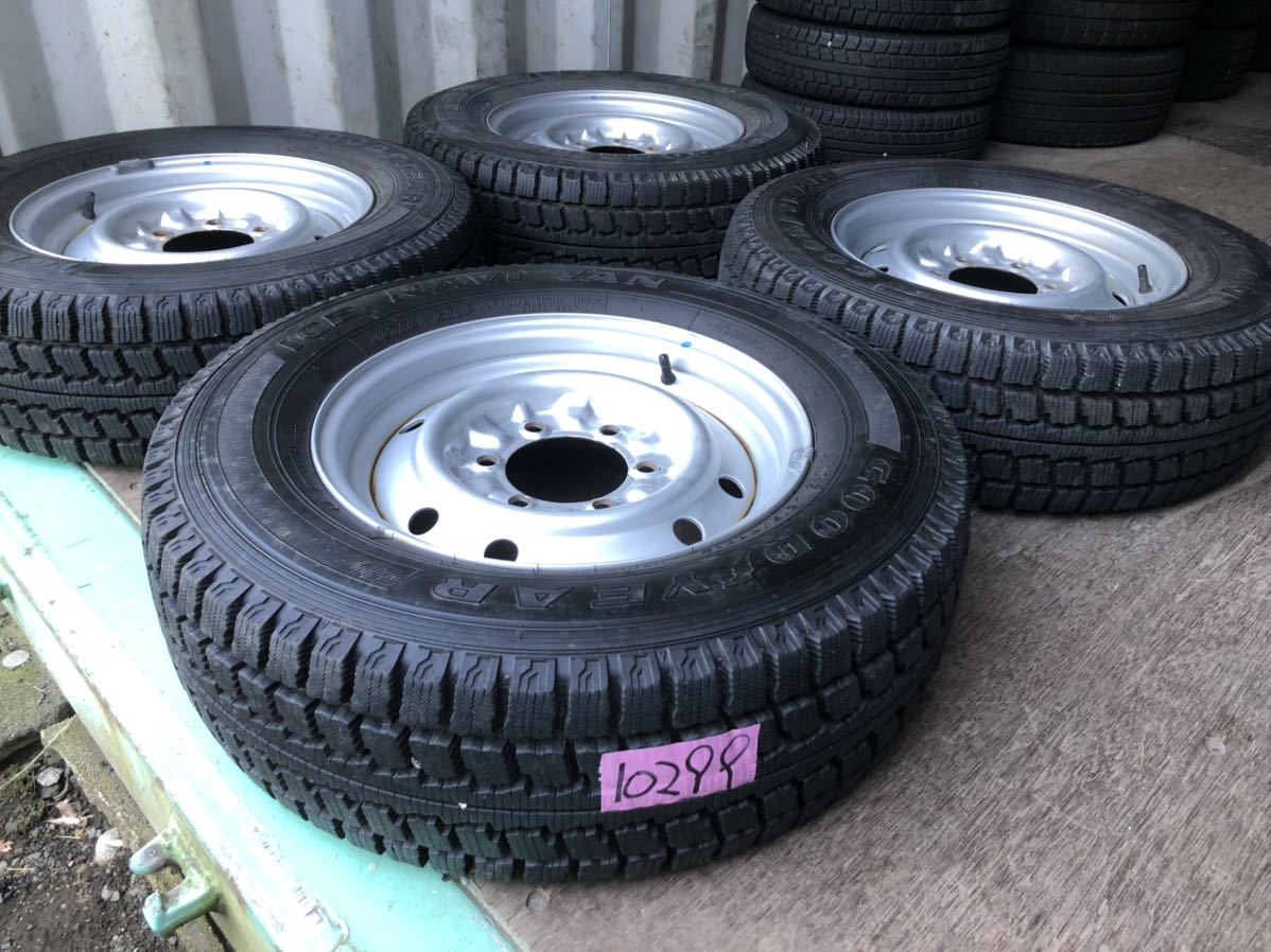【傷や汚れあり】トヨタ純正 15inch 5.5j × GOODYEAR 215/70R15 107/105L LT PCD139.7 6穴 ...