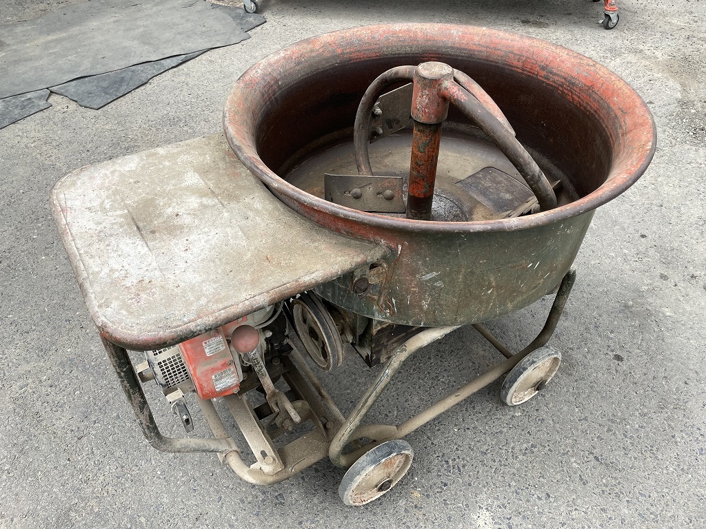 コンクリートミキサー ジャンク