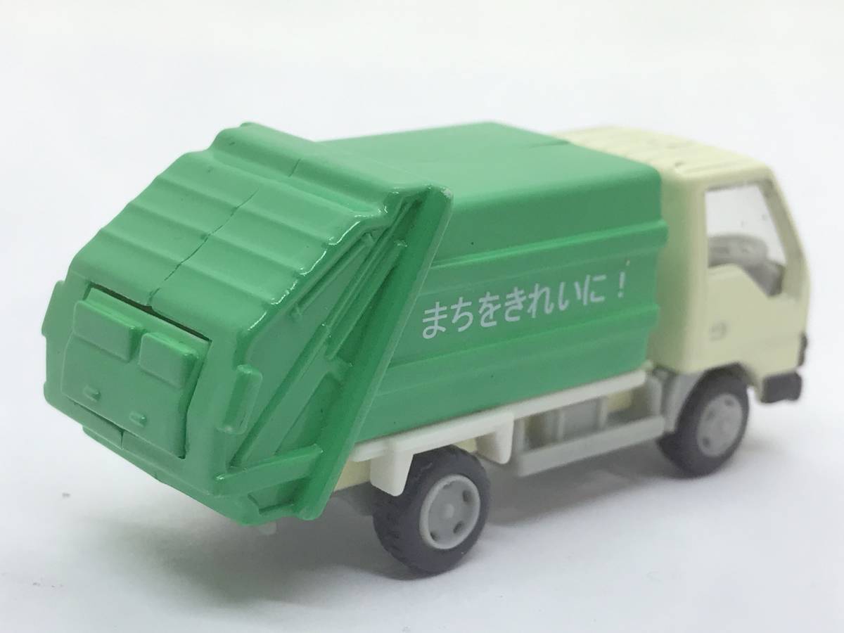 やや傷や汚れあり】けB9☆EPOCH エポック ミニカー いすゞ エルフ 清掃
