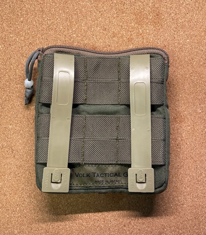 実物 絶版】VOLK TACTICAL GEAR QHMU POUCH 4連 ハンドガン