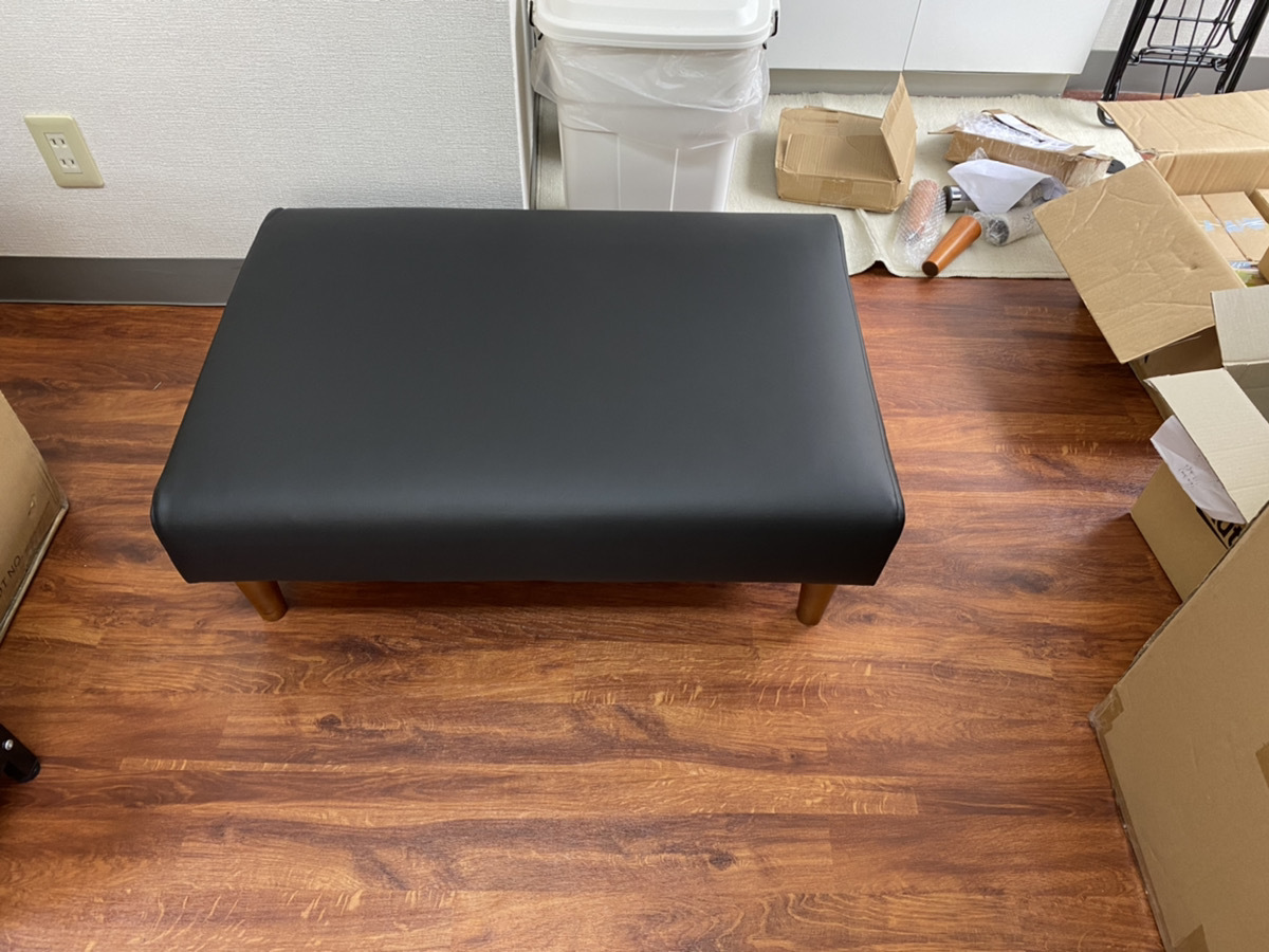 美品 最高級 カリモク domani ドマーニ オットマン 11万 金華山