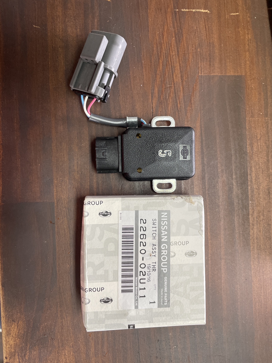 日産 r33 スカイライン スロットルポジションセンサー 22620-02U11 日産 純正 スロットル ポジション スイッチ スカイライン R33