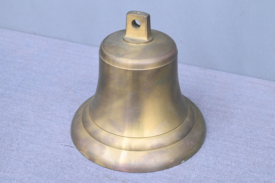 真鍮製 マリンベル 鐘 釣鐘 半鐘 大型サイズ 直径 20㎝ 中古品 真鍮製 マリンベル 鐘 釣鐘 半鐘 大型サイズ 直径 20㎝ 中古品 Yahoo