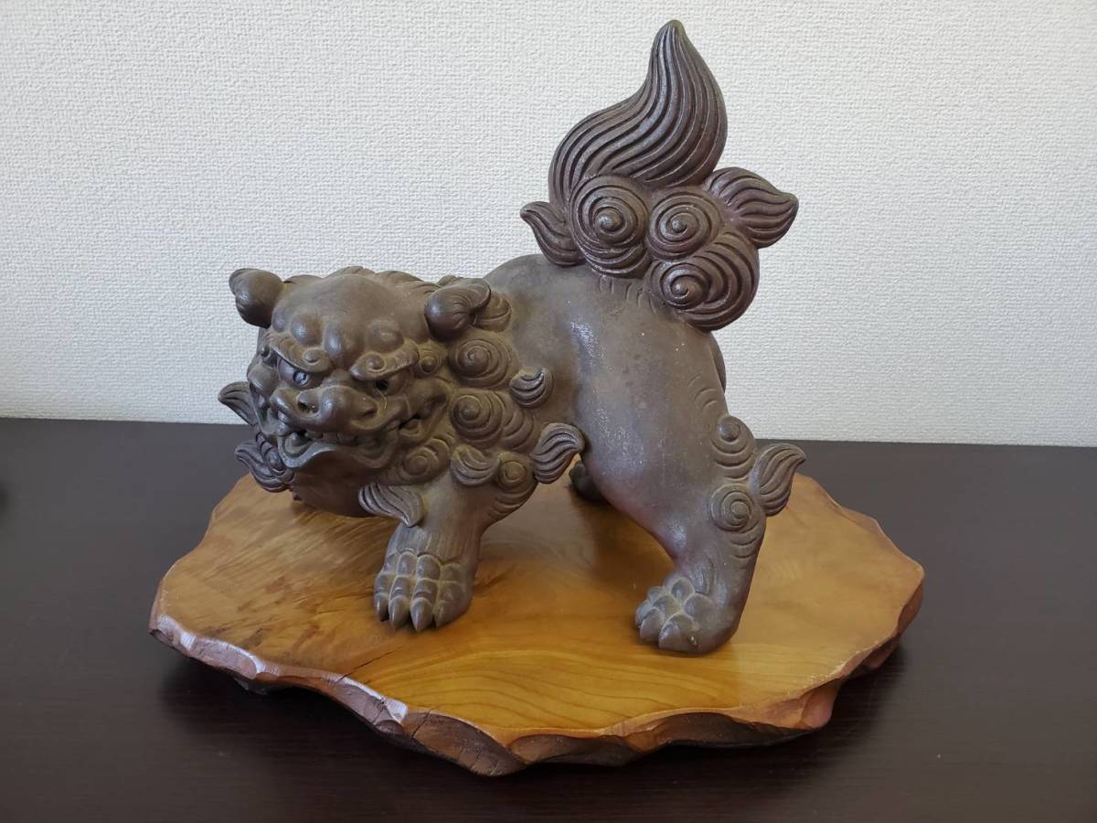 九谷焼 玉乗り獅子 シーサー　縁起物 金彩 狛犬 【親子セット】 九谷焼狛犬 玉乗り獅子 シーサー 親子