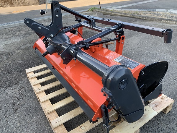 クボタ トラクター Kubota ロータリー フラップカバー