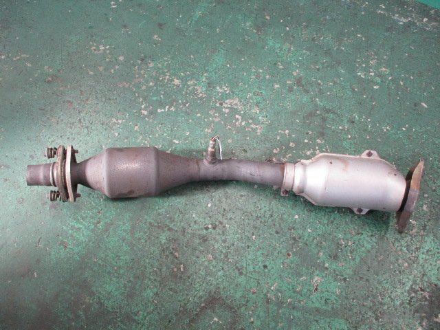 キューブ 15X Z12 触媒 キャタライザー HR15DE 9U系 9U59KE 1FA9KE