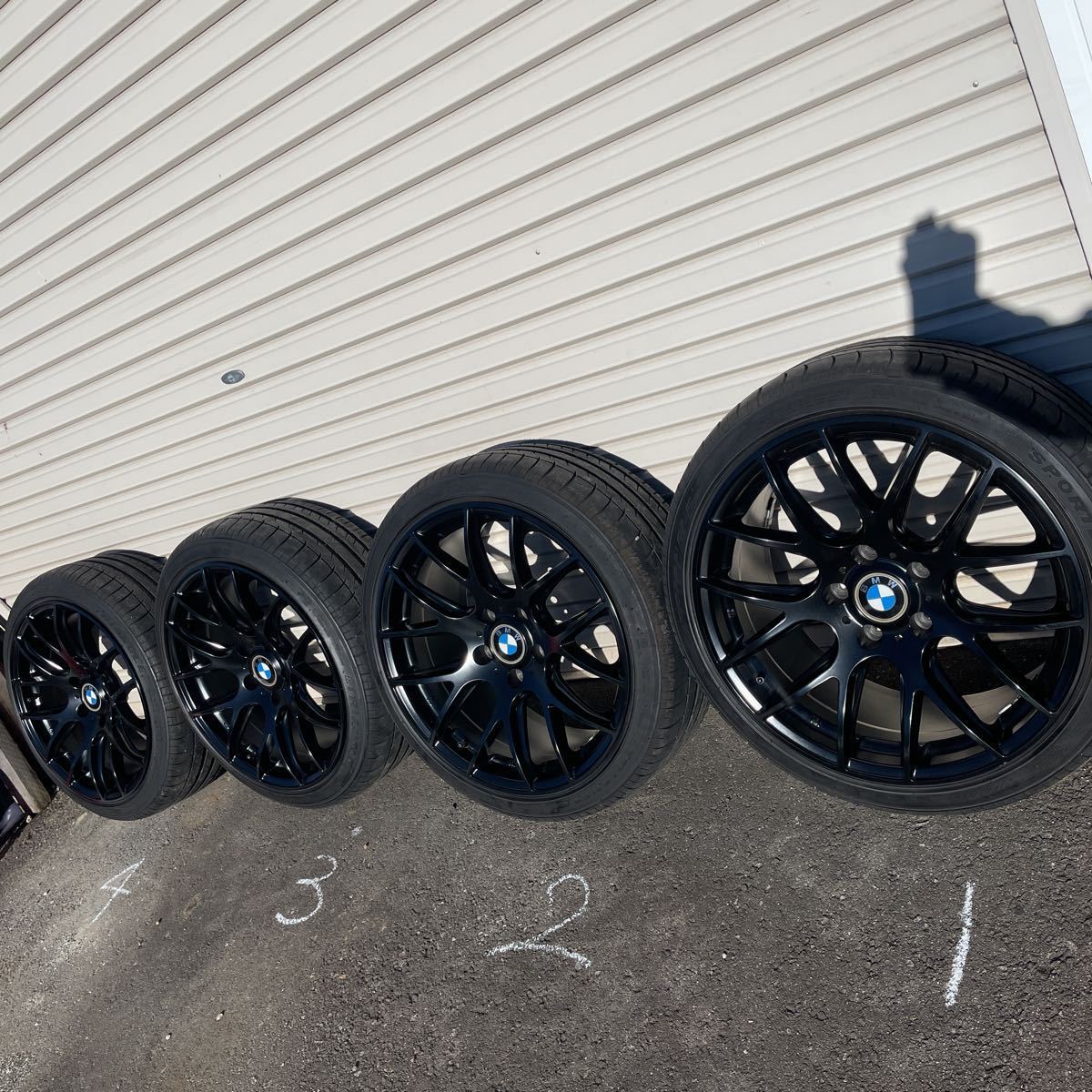 18インチ ホイール タイヤセットＥ90に 18インチ ホイール タイヤセットE90に
