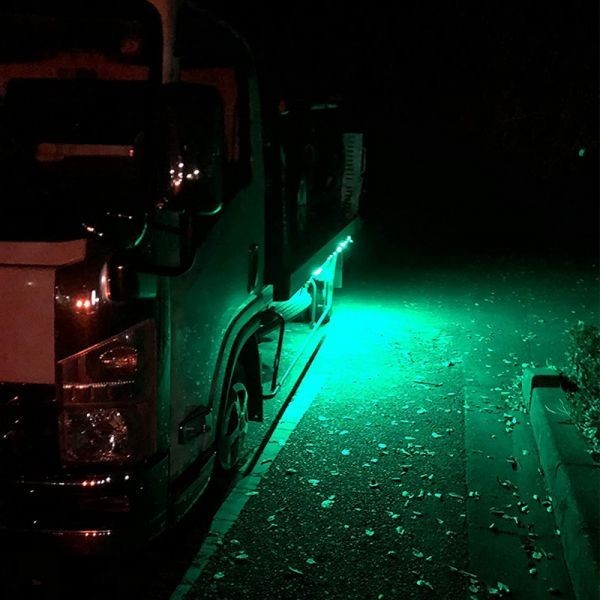 未使用】24V グリーン 緑 COB シャーシマーカー トラック タイヤ灯 LED