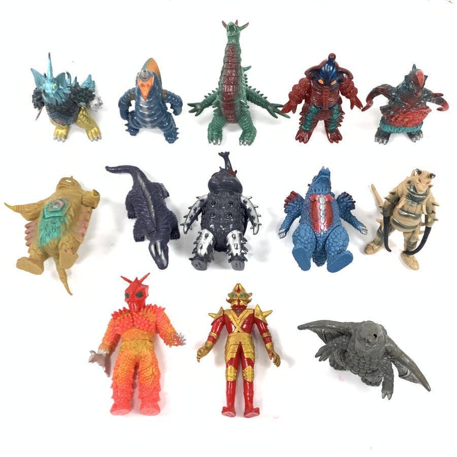 怪獣フィギュア　まとめ売り 怪獣 フィギュア まとめ売り