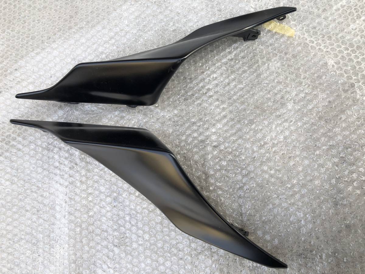 未使用に近い】YZF-R6 (BN6 / 17-23 )YAMAHA 純正 テールカウル 
