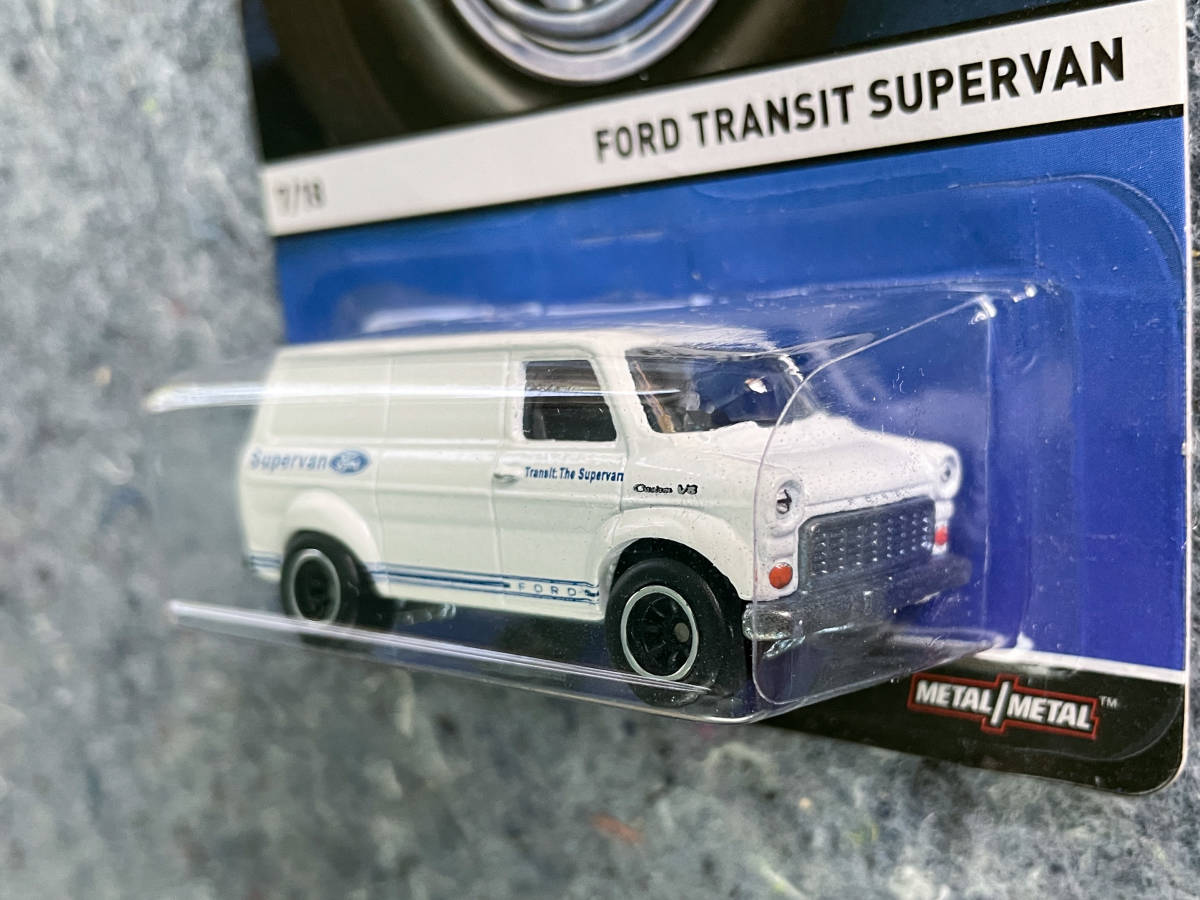未使用】Hot Wheels 2015 Heritage Real Riders Ford Transit Supervan