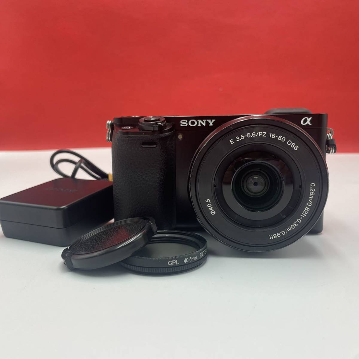 【やや傷や汚れあり】★A SONY α 6000 SELP1650 ブラック ミラーレス一眼カメラ シャッター、フラッシュOK 動作確認済