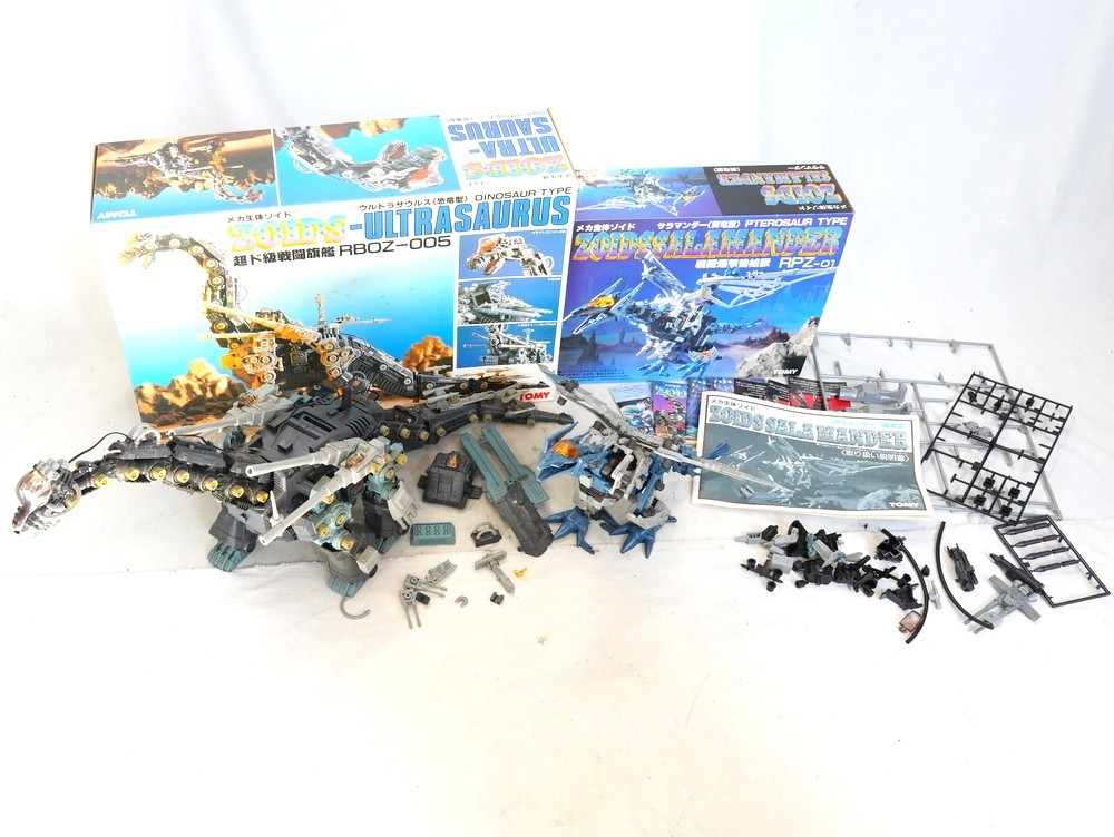 TOMY ZOIDS ウルトラザウルス 超ド級戦闘旗艦 RBOZ-005 ULTRASAURUS