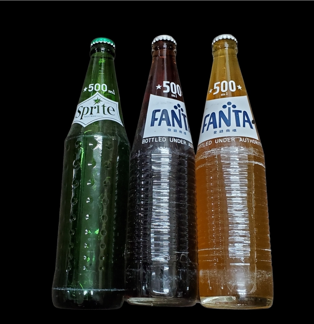 かなり昔のスプライトの瓶(未開封) かなり昔のスプライトの瓶(未開封)