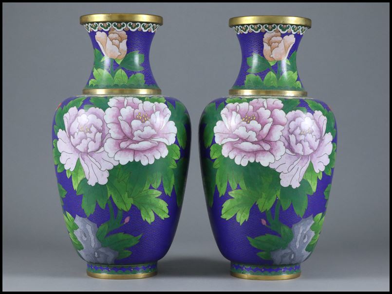 中国美術　七宝大花瓶一対　高さ39cm 中国美術 七宝大花瓶一対 高さ39cm 中国美術 七宝大花瓶一対 高