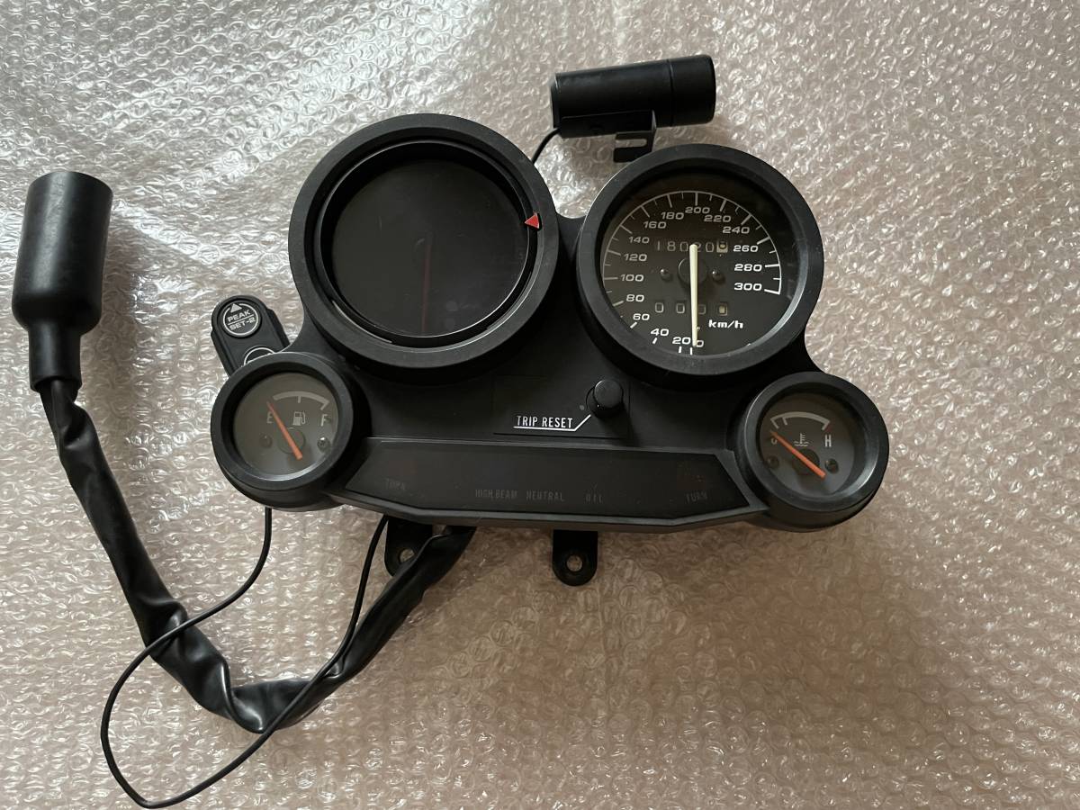 ZX10 逆車 後期 フルスケール 300km/h メーター   GPZ900R カワサキ GPZ900R 逆車 フルスケール 300km/h メーター Defi