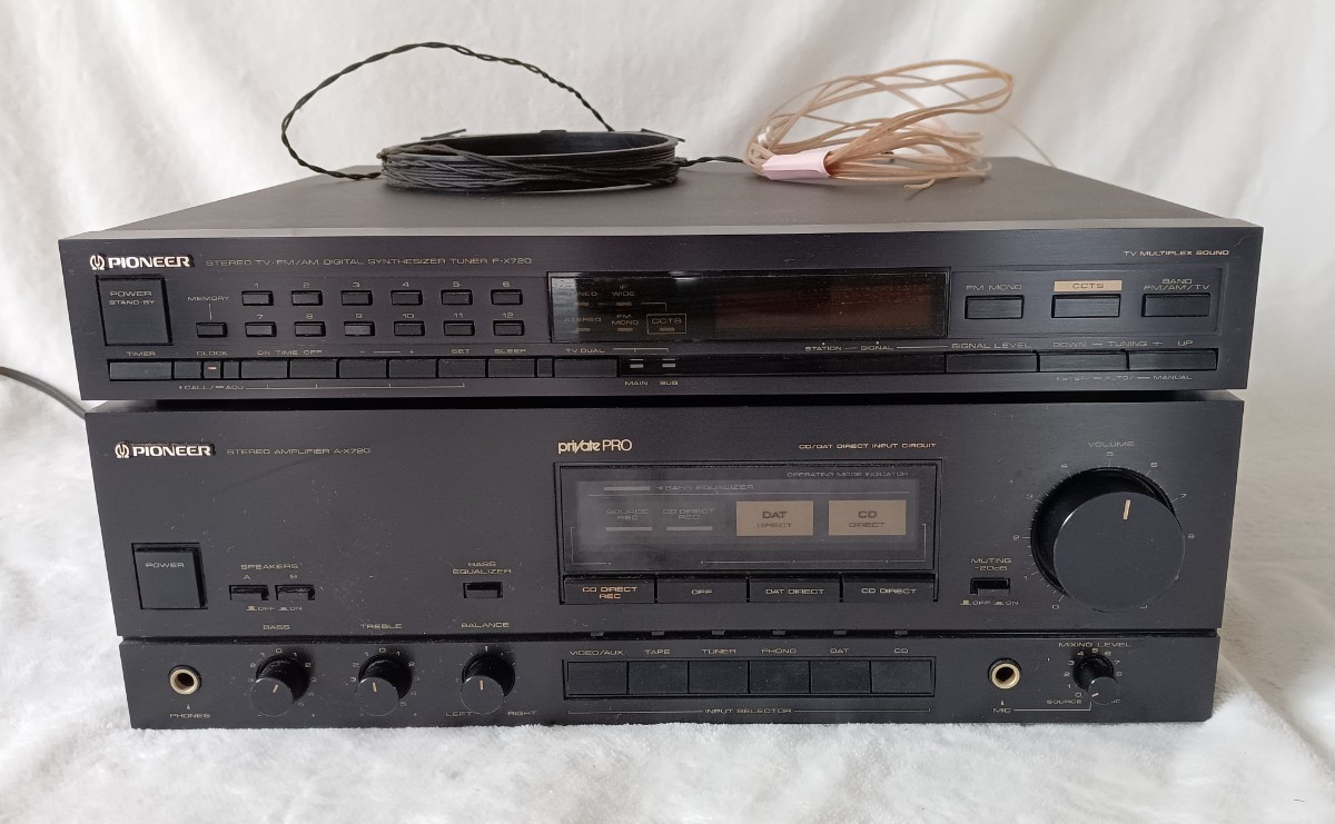 【傷や汚れあり】Pioneer ステレオアンプ AX720 PIONEER FX720 STEREO TV/FM/AM DIGTAL
