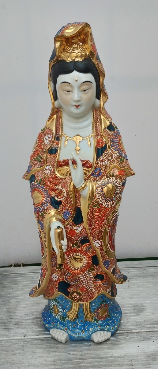 【仏教美術】九谷焼 観音菩薩 仏像 鯛持ち立像【高約30cm】 仏教美術】九谷焼 観音菩薩 仏像 鯛持ち立像【高約30cm】 美術品