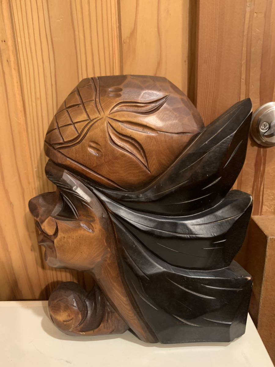 アイヌ 木彫り 少女 横顔 壁掛け