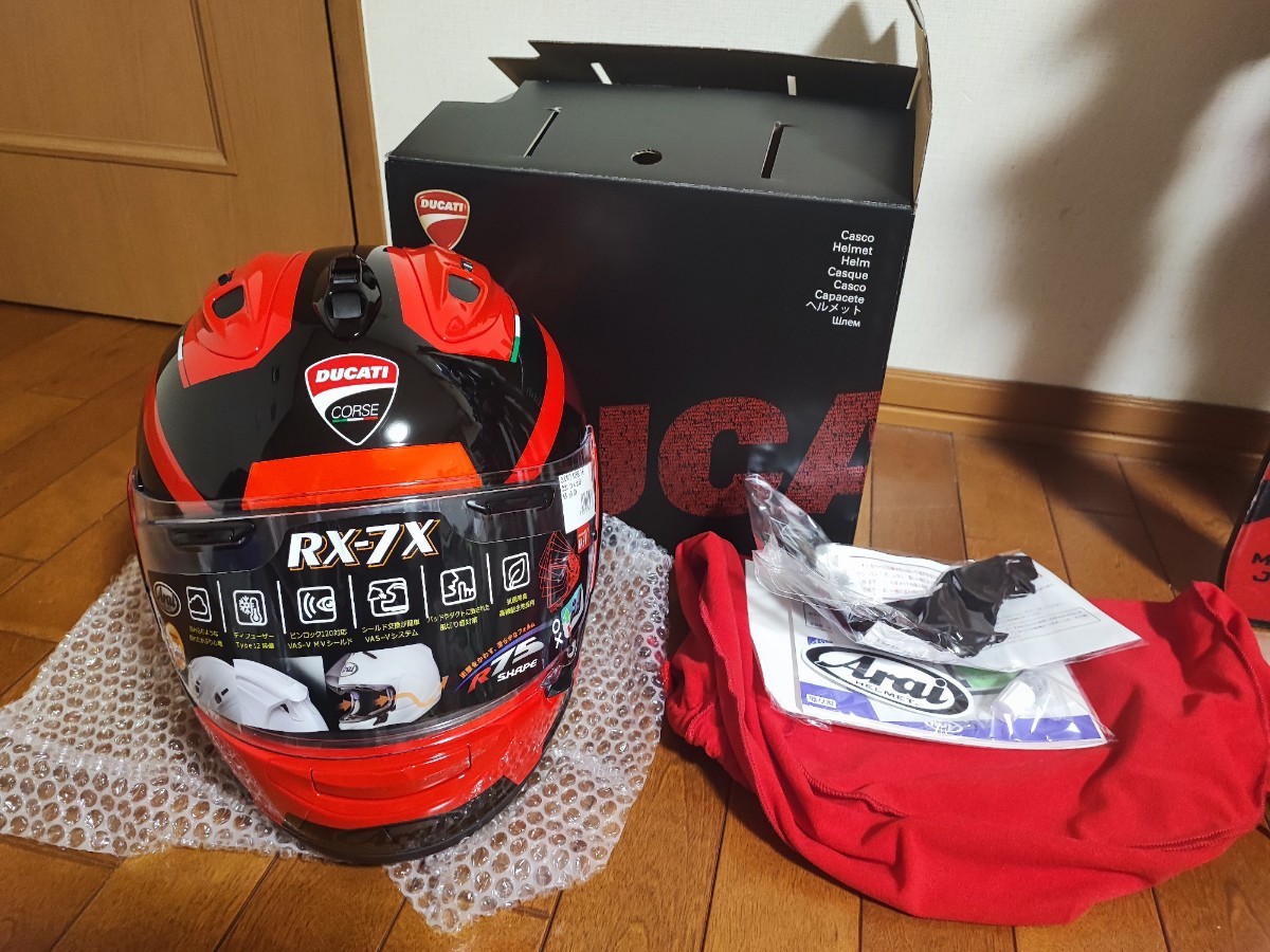 未使用】【新品未使用】Ducati Corse V6 フルフェイスヘルメット L