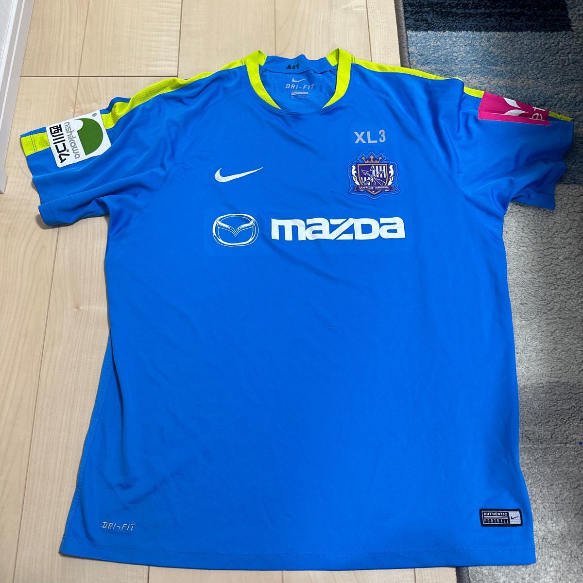 サンフレッチェ広島 支給品シャツ