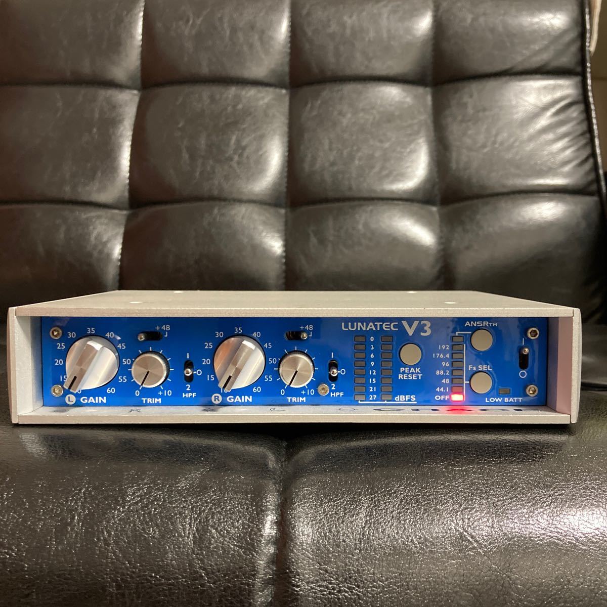やや傷や汚れあり】【絶版！】GRACE design LUNATEC V3 2ch マイク
