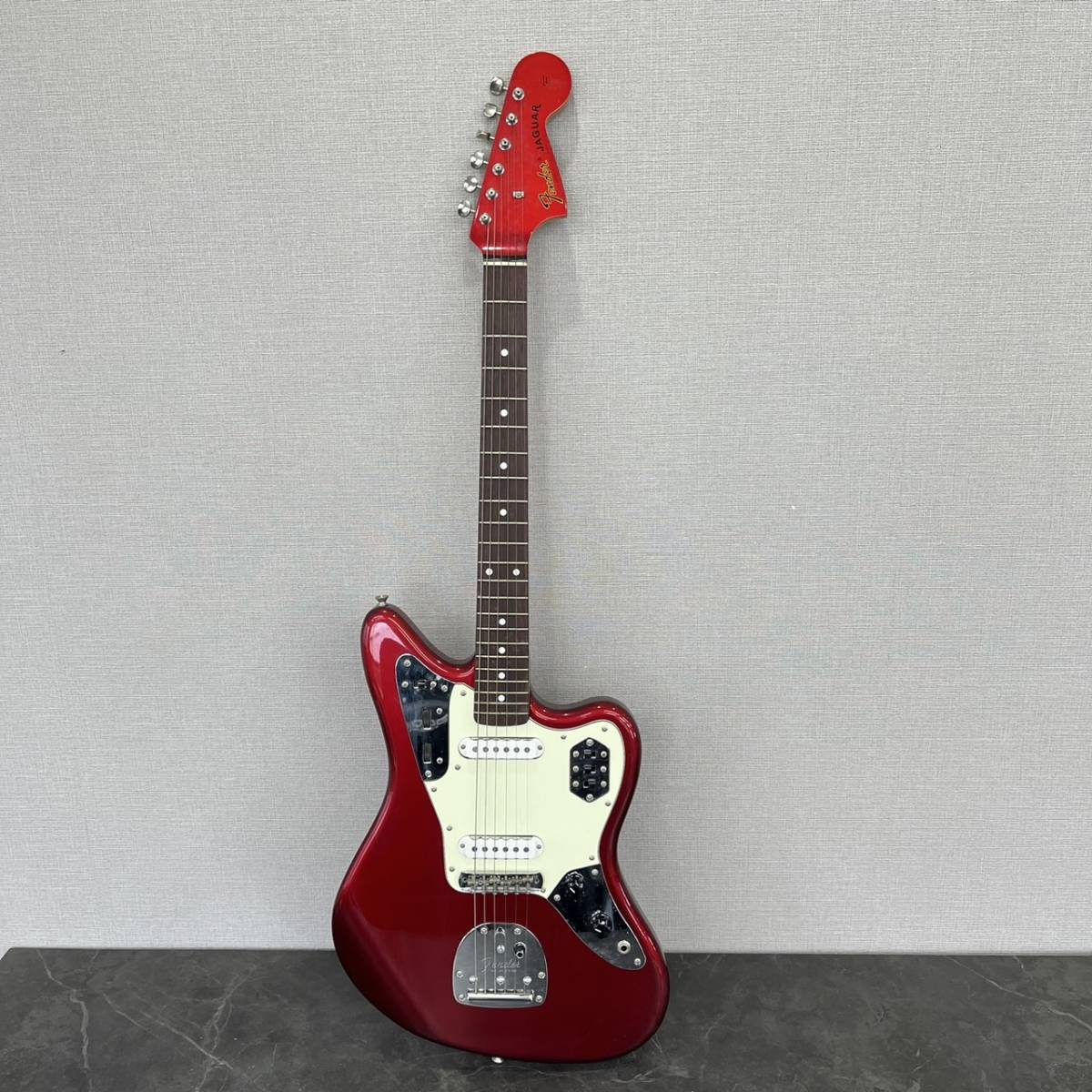 FENDER JAPAN JAGUAR 中古 ギター （傷や汚れあり】☆演奏可 Fender 
