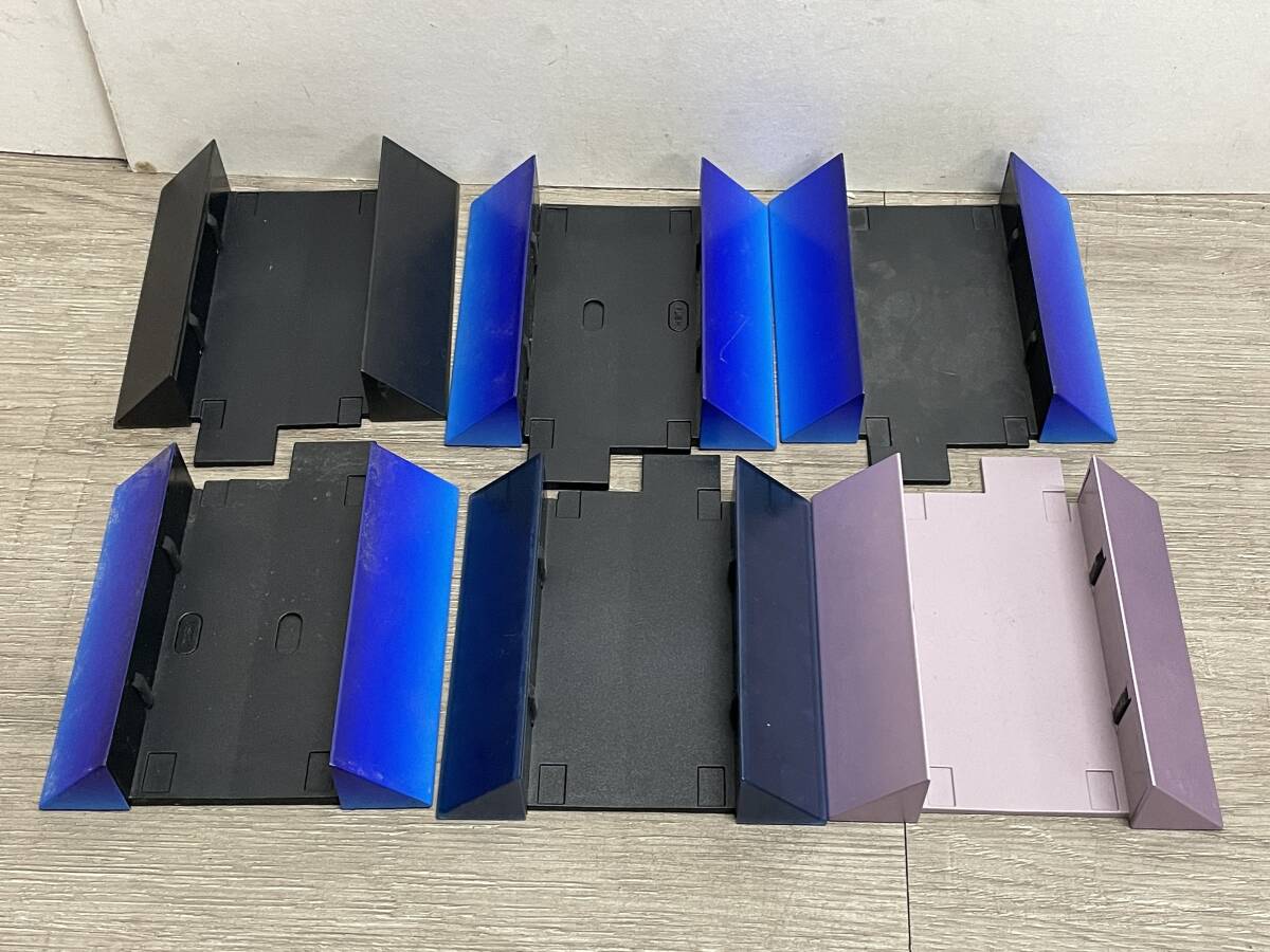 PlayStation 2 サクラ 本体 縦置きスタンド付箱、付属品有り PlayStation 2 サクラ 本体 縦置きスタンド付箱、付属品有り