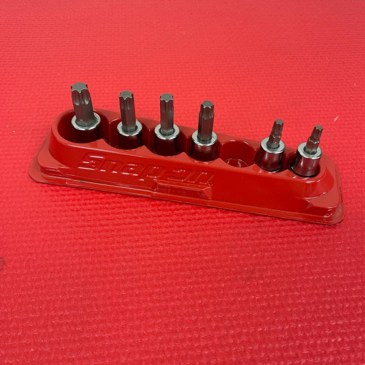 【未使用】【欠品】新品未使用スナップオン Snapon 3/8トルクスソケットセット 207EFTXYの落札情報詳細 ヤフオク落札価格